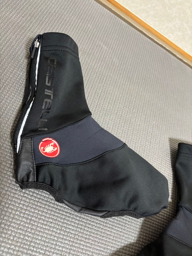 カステリ CASTELLI 防寒シューズカバー 26.5cm 1回使用 美品