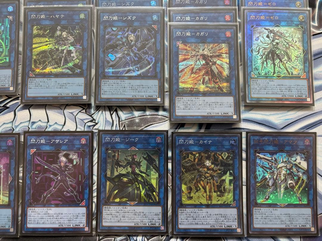 遊戯王 閃刀姫デッキ 高レア多数 メイン40枚＋EX15枚 おまけ付