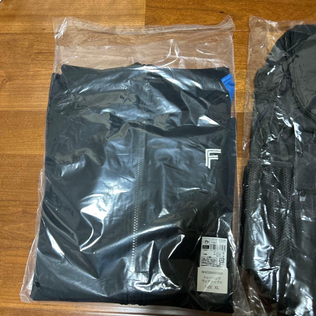 日ハムFAV限定　トレーニングジャケット＆ビッグフラップリュック　新品
