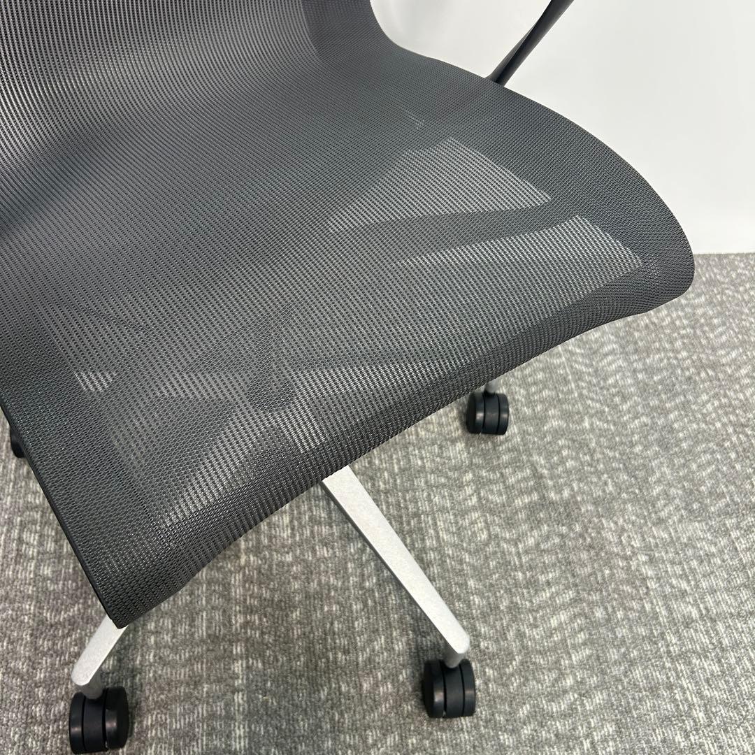 Herman Miller.セトゥーチェア グレー系 オフィスチェア メッシュ.