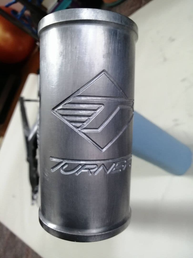 TURNER DHR サイズL 中古