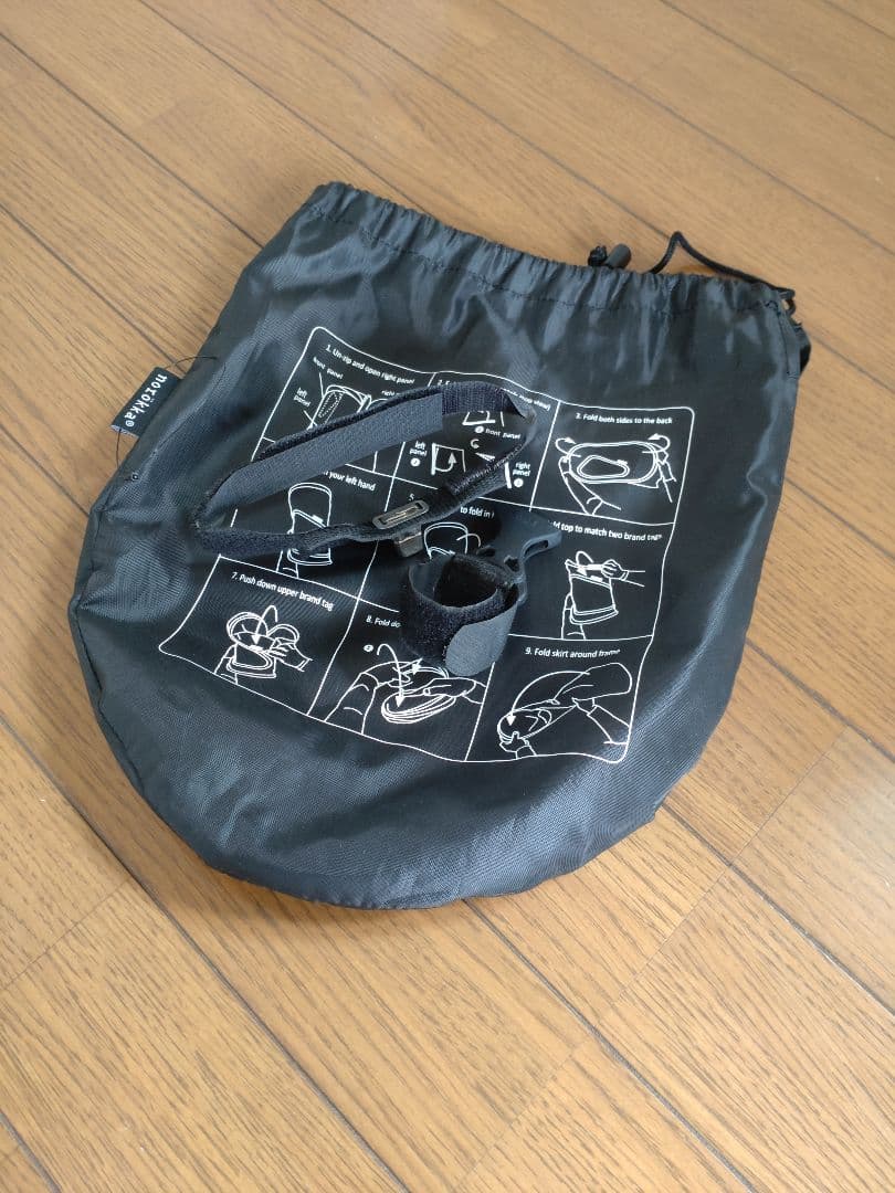 ノロッカ　レインカバー