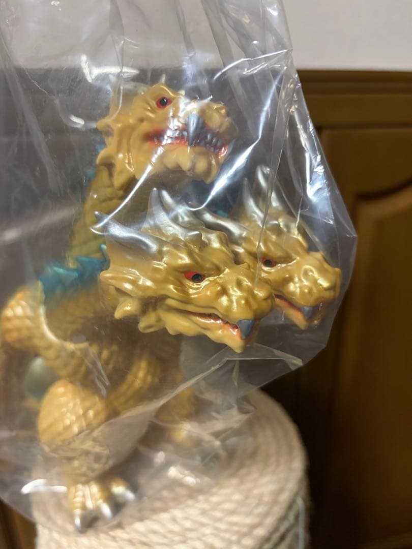 キングギドラ フィギュア ゴジラビデオファンクラブ限定品