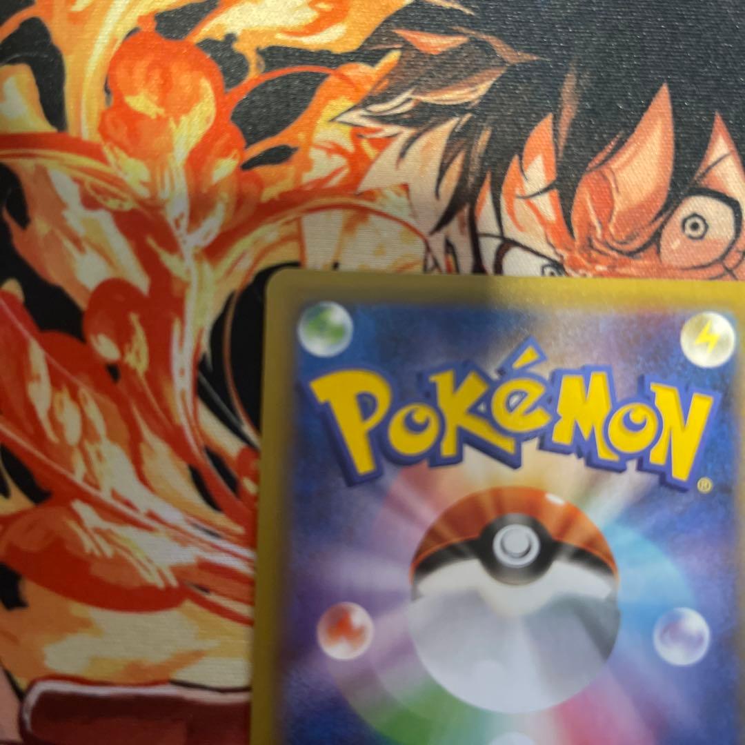 ポケモンカード 25th プロモカード 3枚セットとディスプレイケース