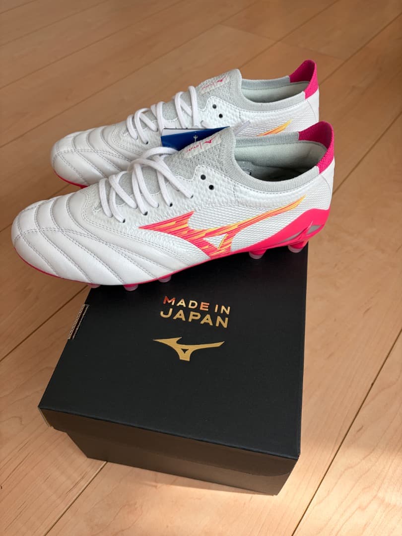 限定品 新品ミズノ モレリア ネオ 4 β JAPAN 23.5