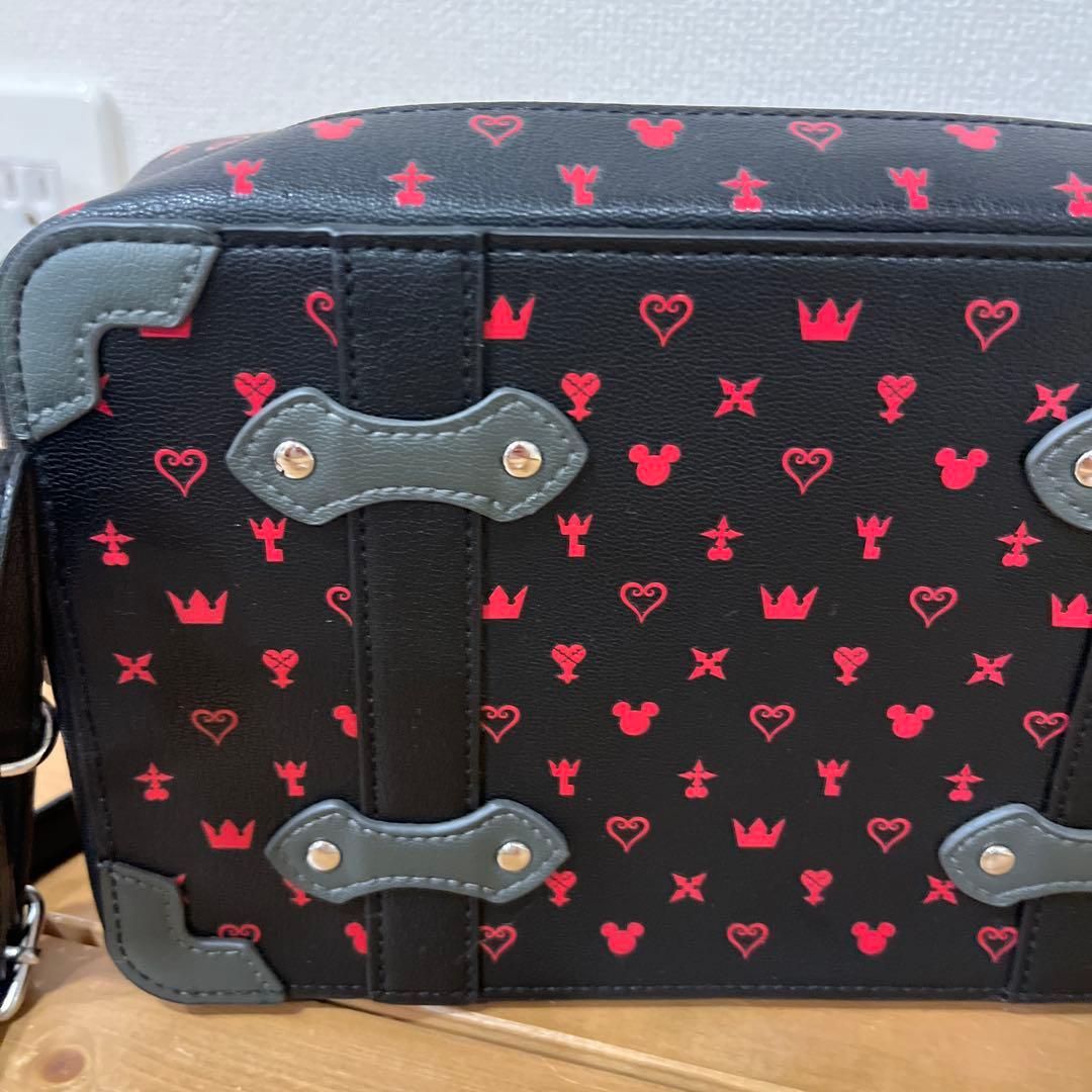 美品　キングダムハーツ　ショルダーバッグ