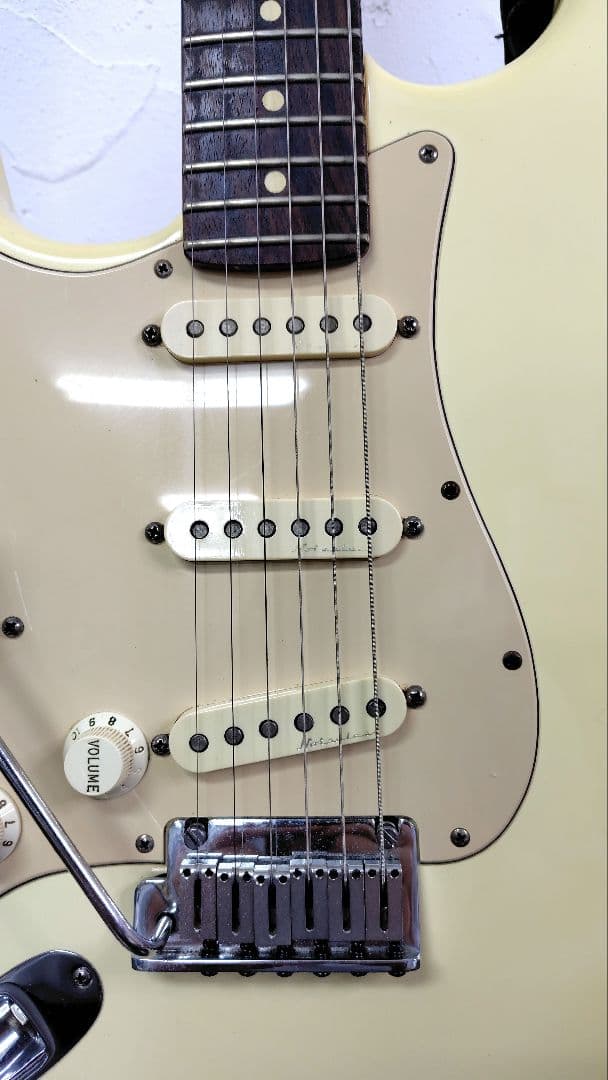ギター Fender USA American Deluxe Stratocaster