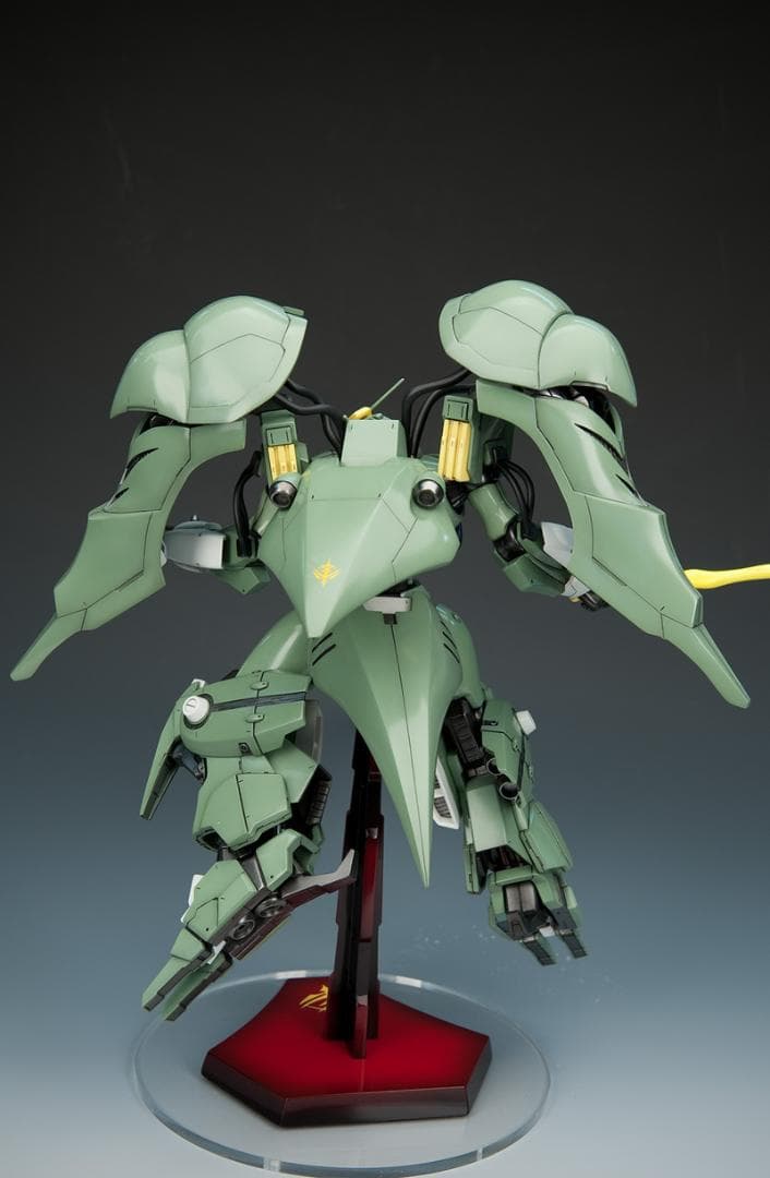 ガレージキット 機動戦士ZZガンダム　1/144 クインマンサ