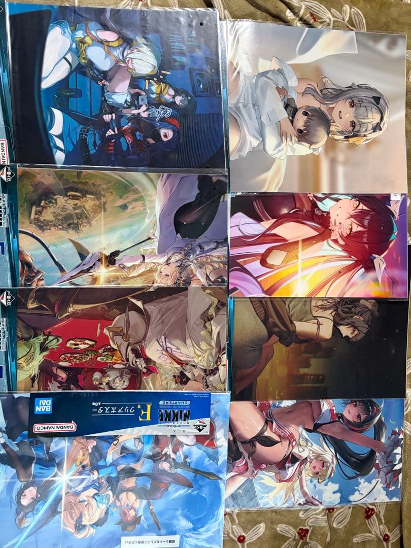 勝利の女神NIKKE フィギュア5体クリアポスター8種アクリルスタンド4種セット