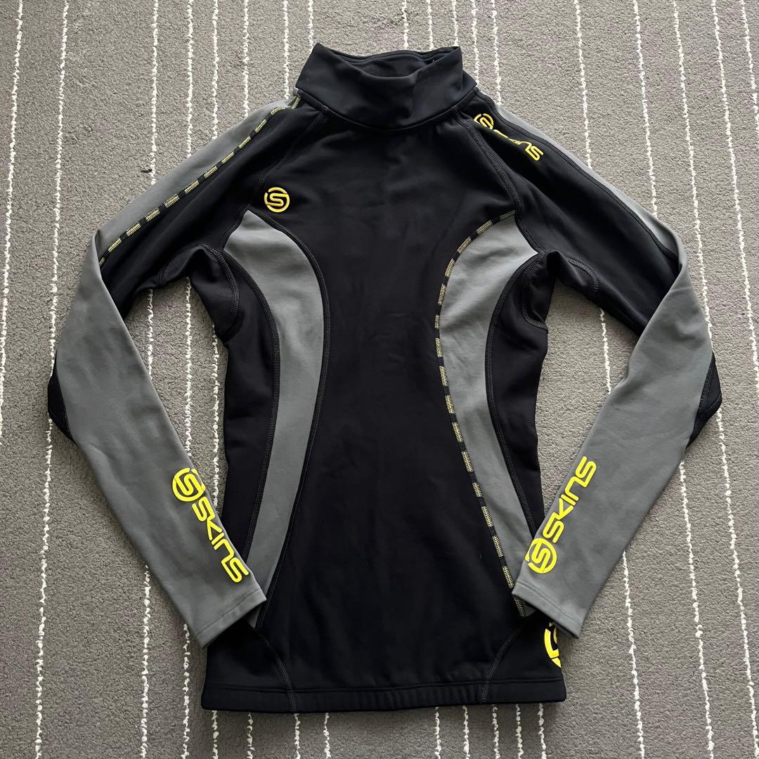 SKINS スキンズ メンズ サーマル裏起毛　トップス Sサイズ