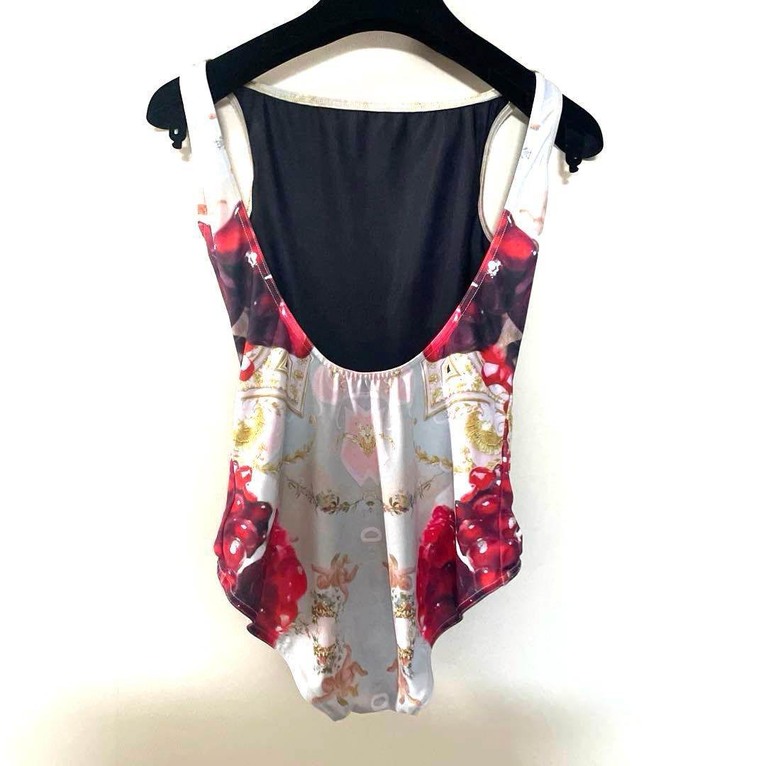 超美品　MALDIRE