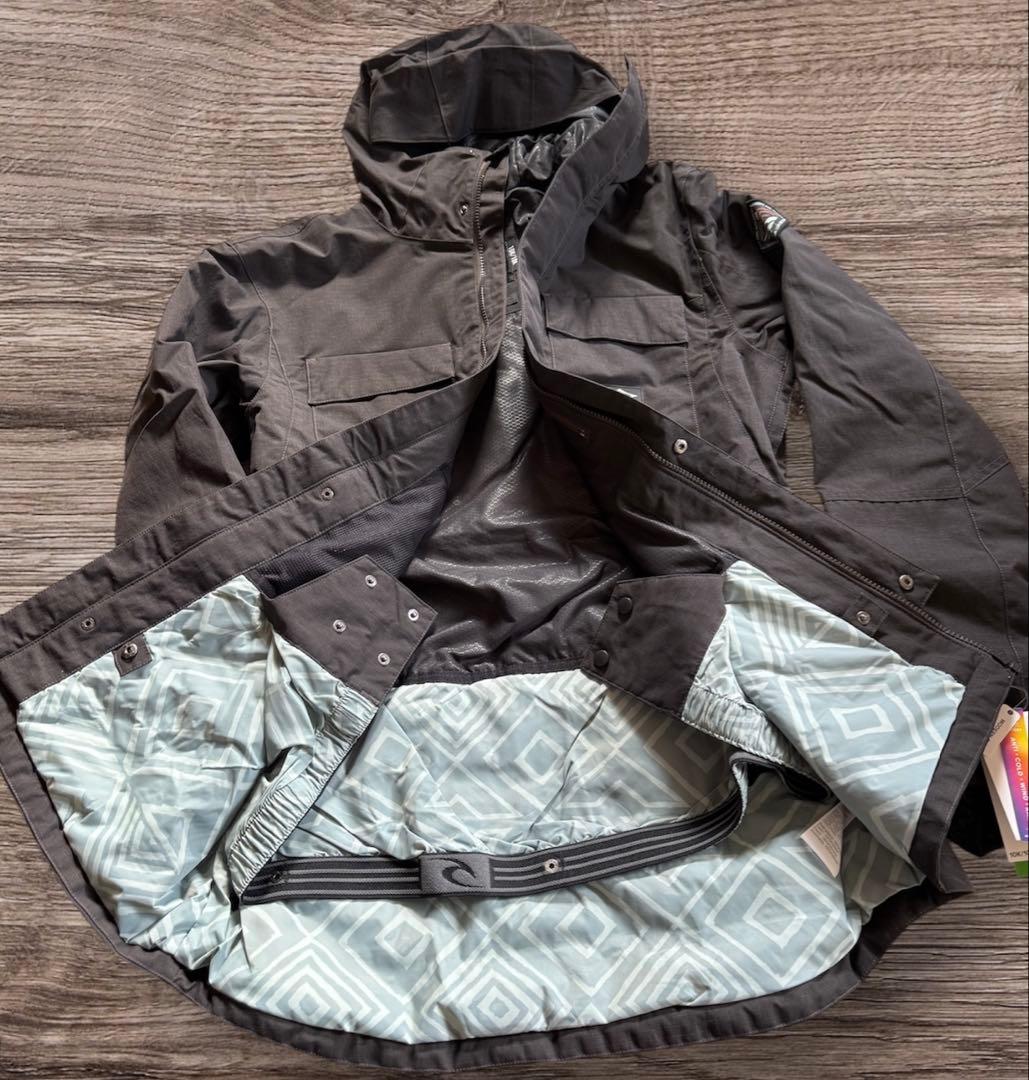 新品 RIP CURL PINNACLE JACKET FORTRESS M