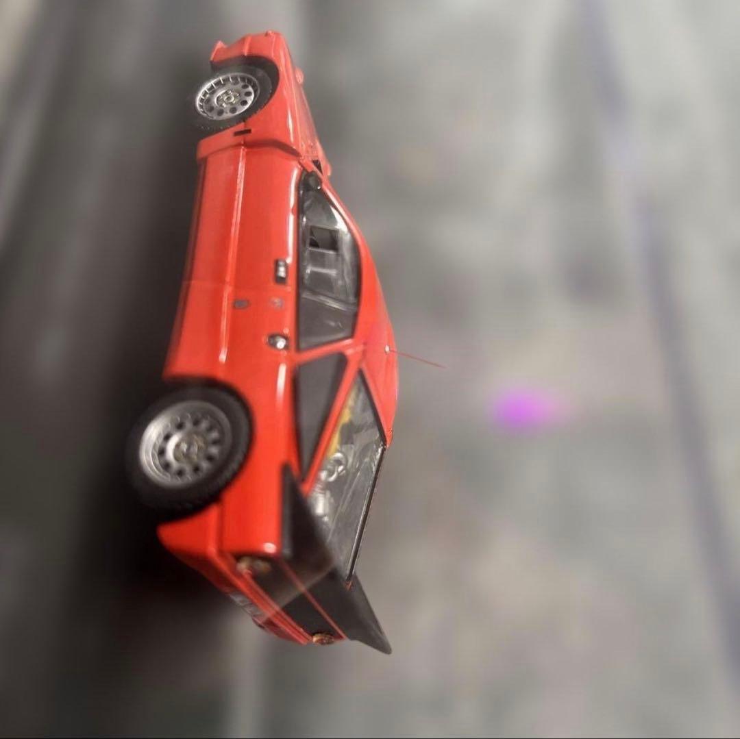 ランチア 037 ラリー プレインカラーモデル レッド 1/43 hpi