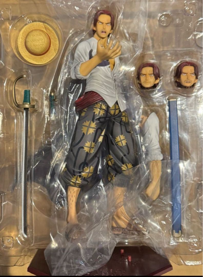 初版品！ワンピース 赤髪のシャンクス P.O.P 四皇 フィギュア 専用台座付き