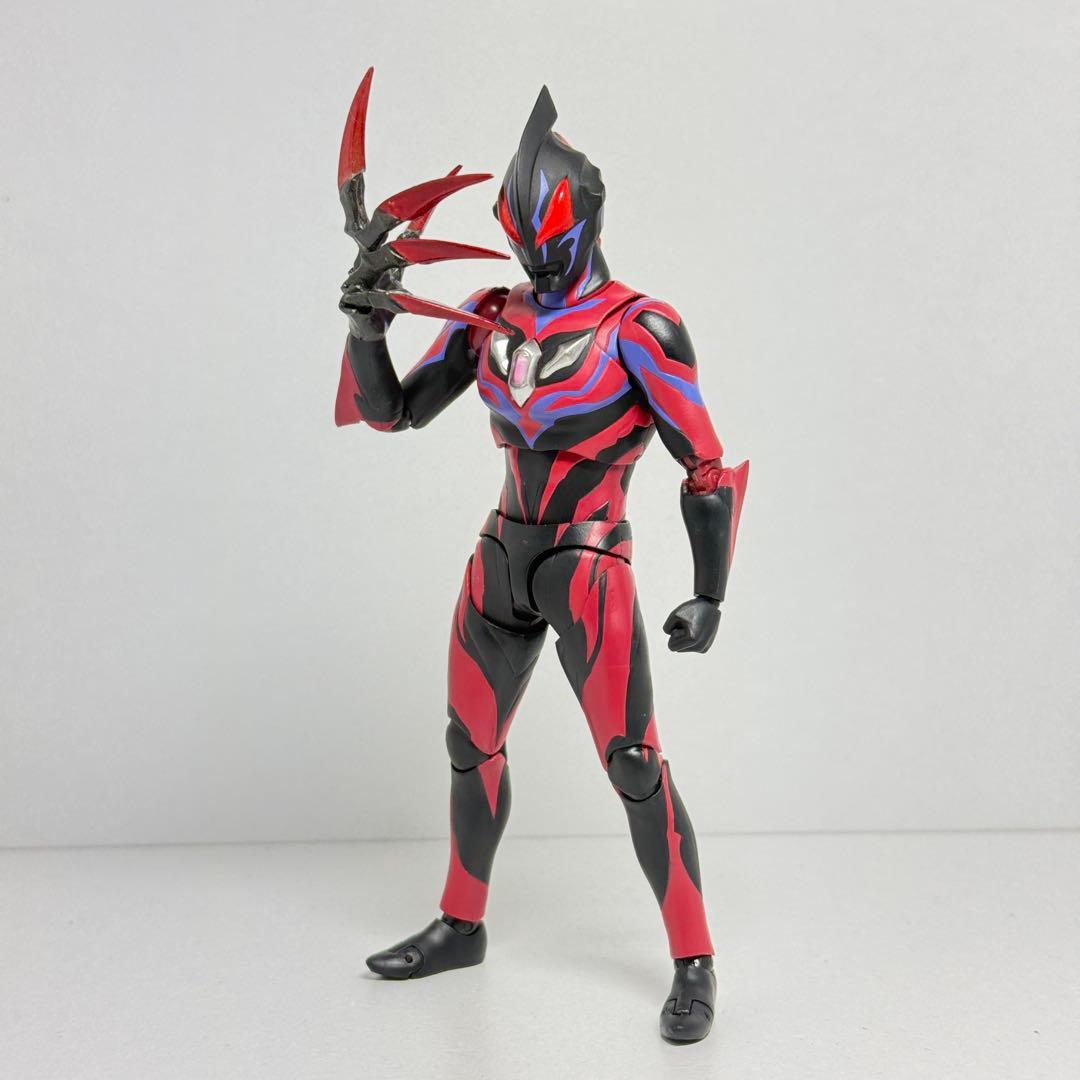 S.H.Figuarts ウルトラマンジードダークネスフィギュアーツ