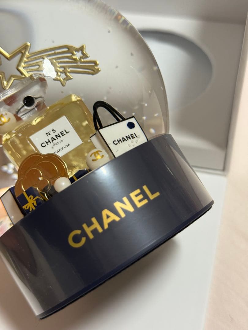 い*ち様 CHANEL スノードーム　2025年 ホリデー限定 ビューティー