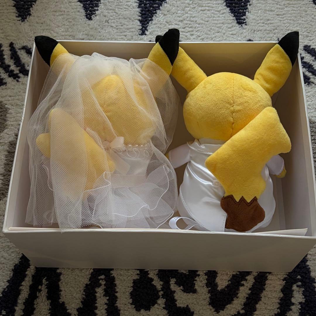 Precious Wedding ペアピカチュウ　ぬいぐるみ　結婚式