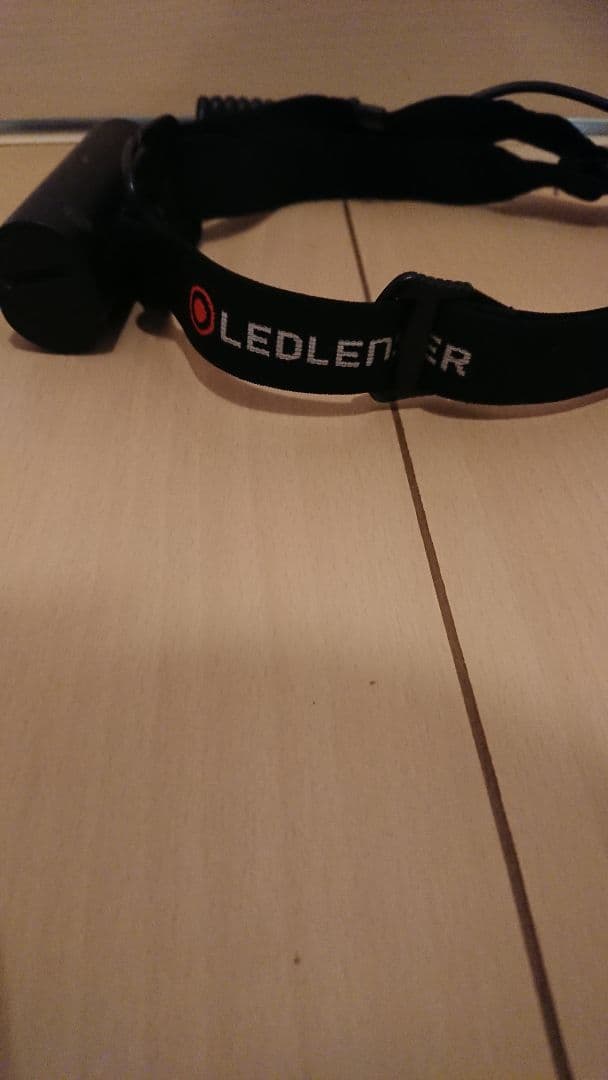 LEDLENSER 充電式ヘッドランプ ブラック