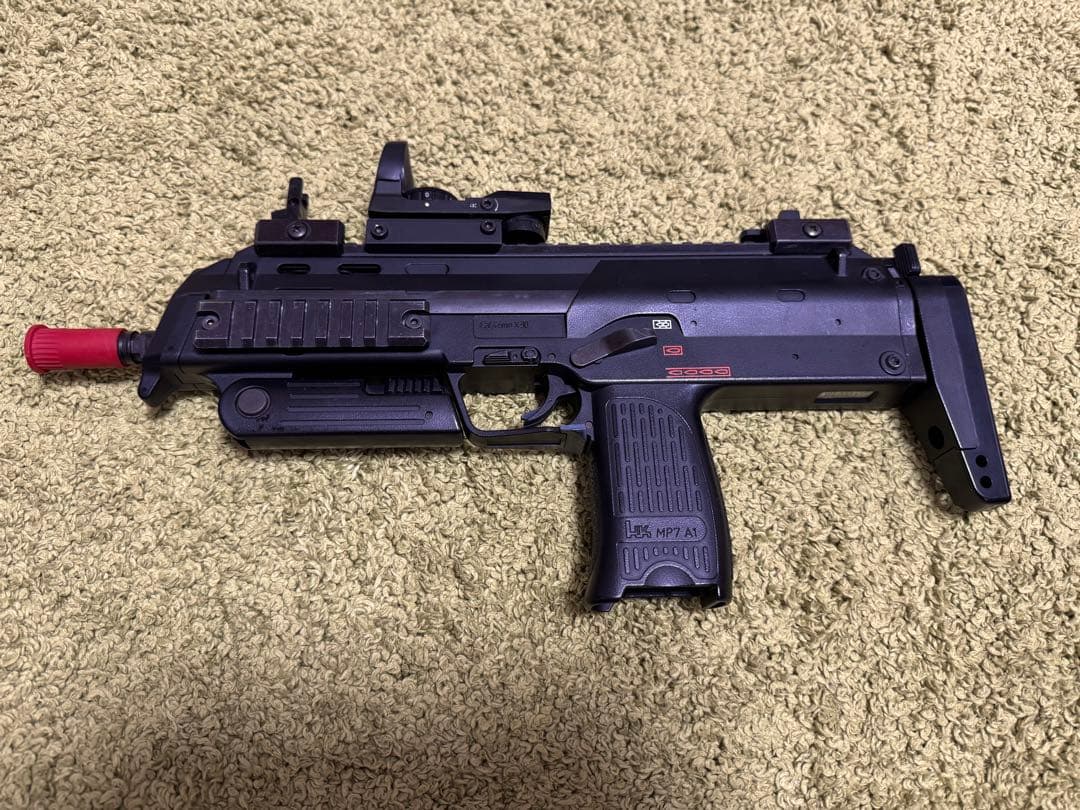 す*ら様 東京マルイ　MP7A1 電動ガン Cal. 4.6mm x 30