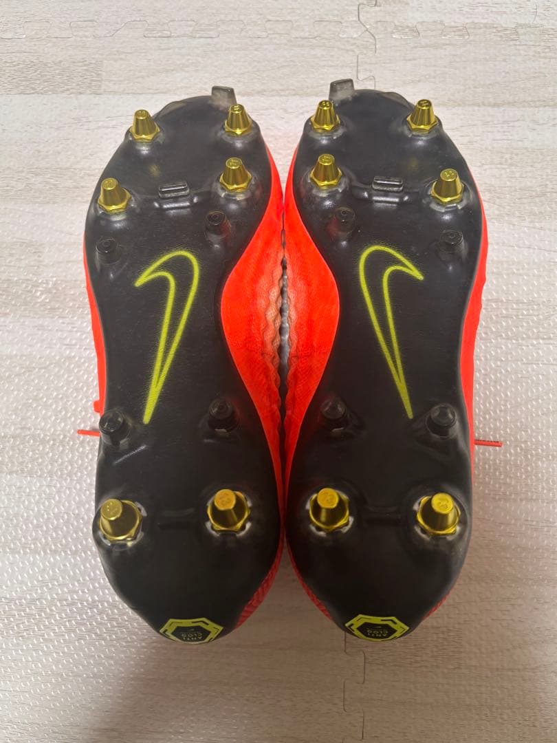 ミ*ル様 NIKE MAGISTA OBRA Ⅱ SG-PRO AC 26.5c