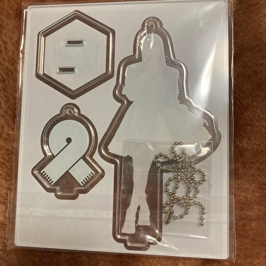 ノイミー 蟹沢萌子 アクスタ はにかみショート