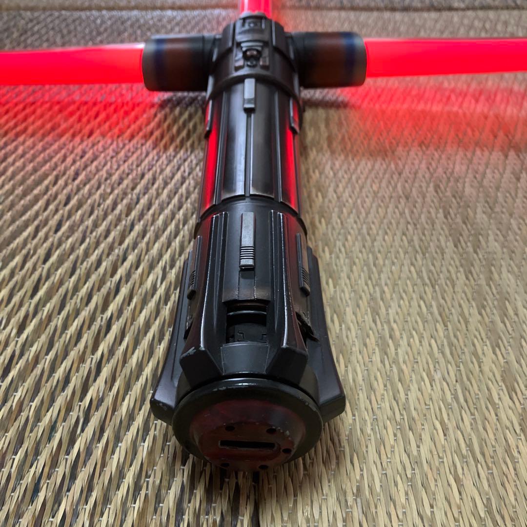スターウォーズライトセイバーブラックシリーズ　カイロレイ現状品、ジャンク品扱い