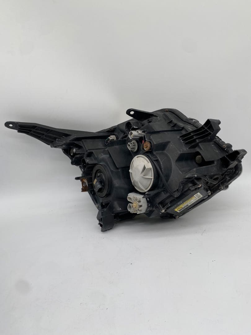 70系 ヴォクシー 純正 HID ヘッドライト 左右 バラスト付 点灯確認済み