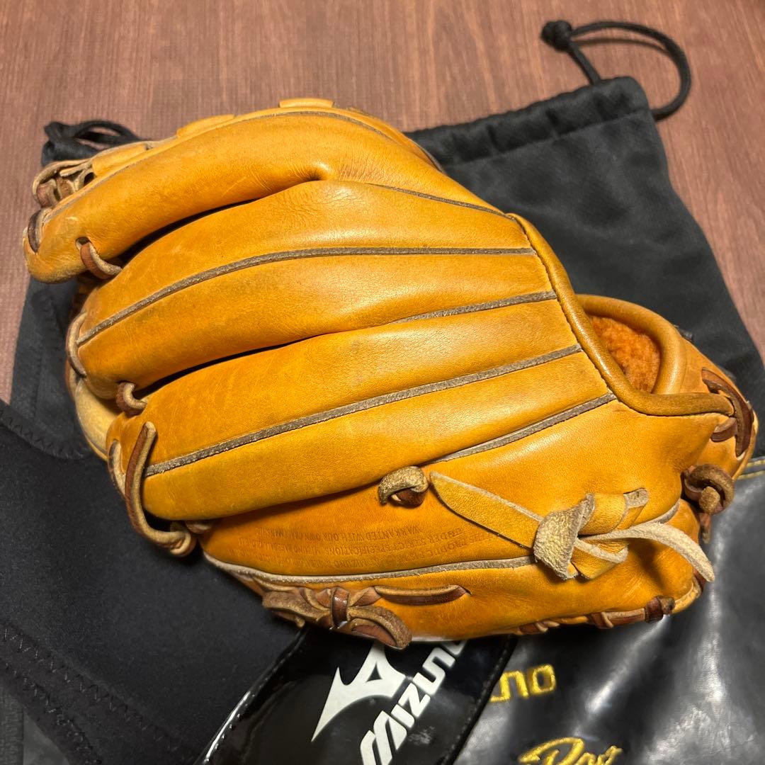 Mizuno Pro 硬式 投手用 グローブ