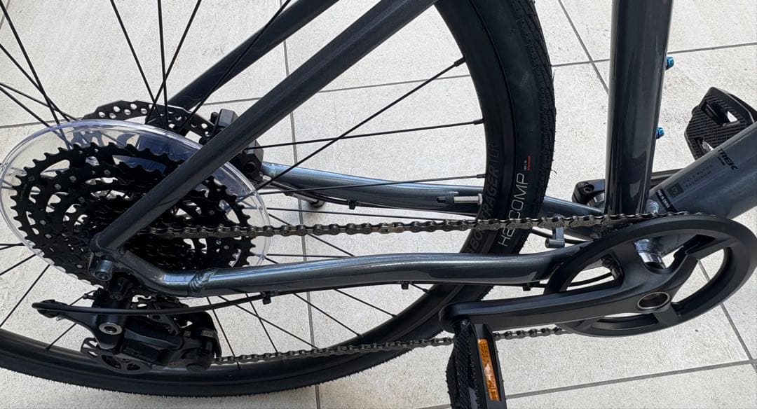 も*ぺ様 トレック FX3 グレー サイズM 【東京引き取り限定】TREK