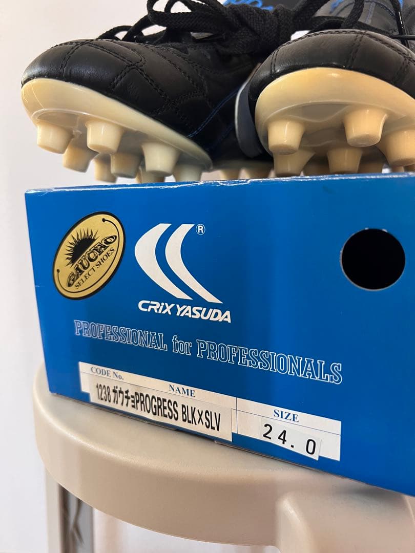 新品 未使用 箱付き クリックスヤスダ　crix yasuda サッカースパイク