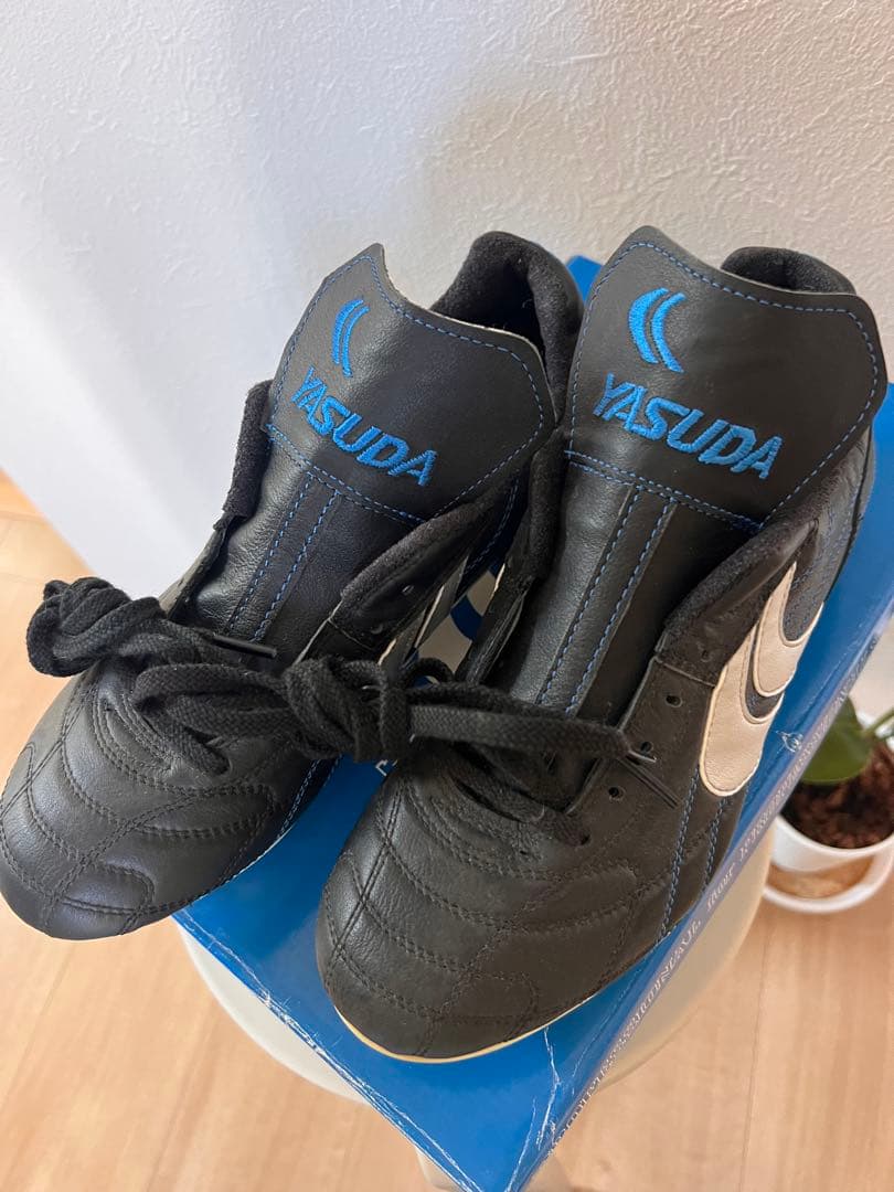 新品 未使用 箱付き クリックスヤスダ　crix yasuda サッカースパイク