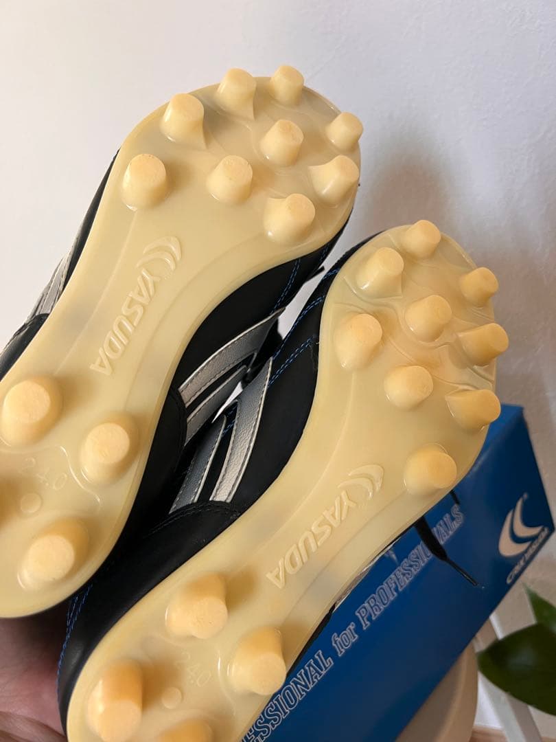 新品 未使用 箱付き クリックスヤスダ　crix yasuda サッカースパイク