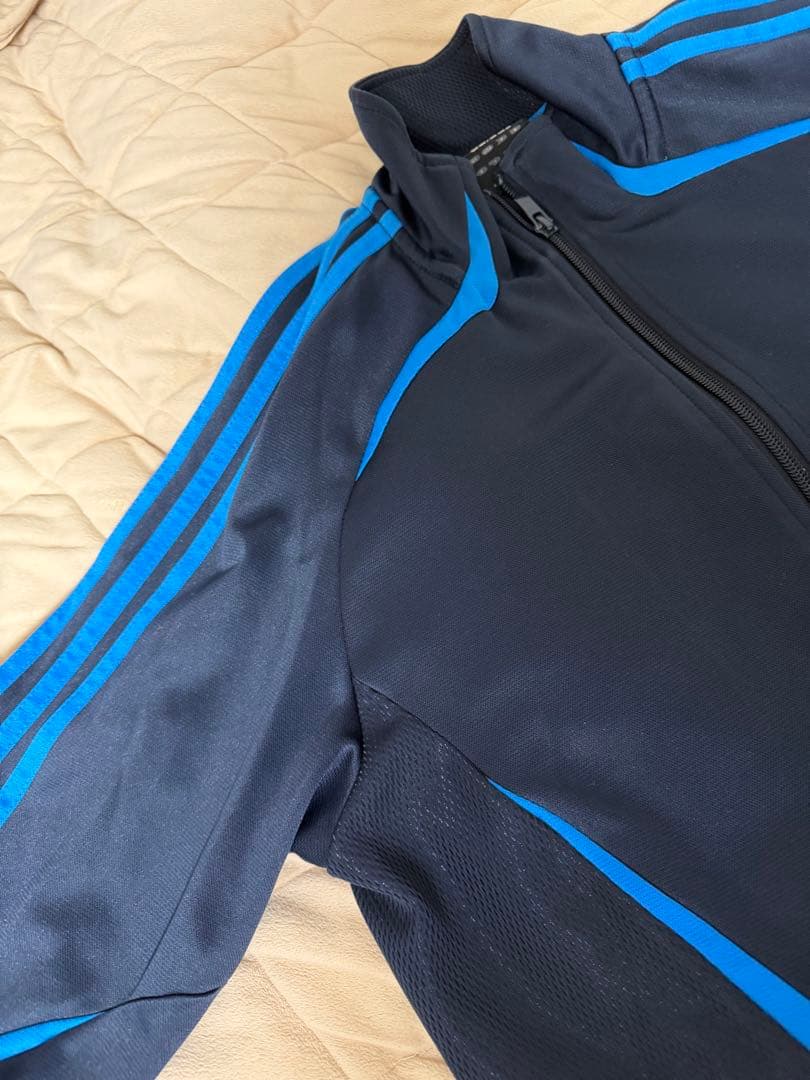adidas トレーニングジャケット のみ黒/青セット