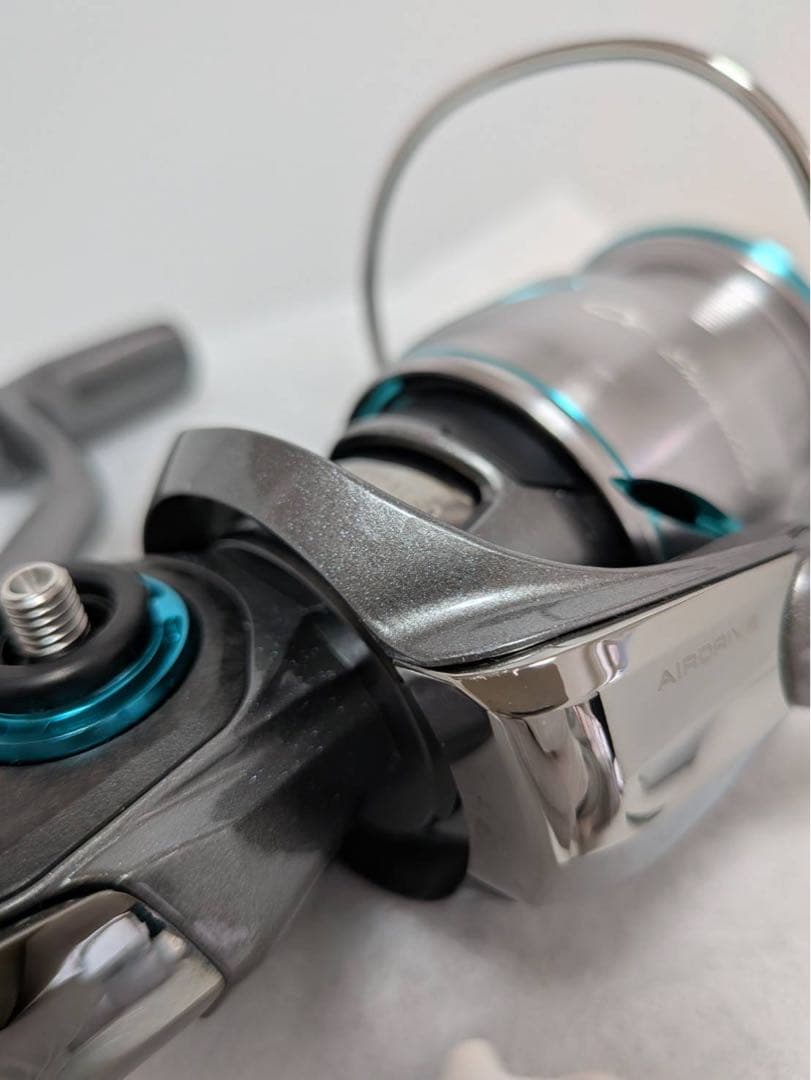DAIWA(ダイワ) スピニングリール 25エメラルダス AIR LT2500S