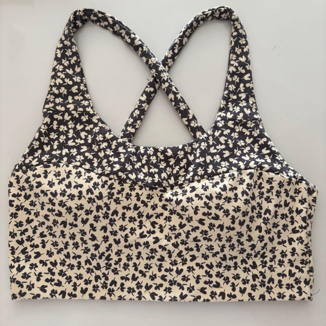 【美品】emmiyoga ヨガウェア　プラトップ　レギンス　上下セット