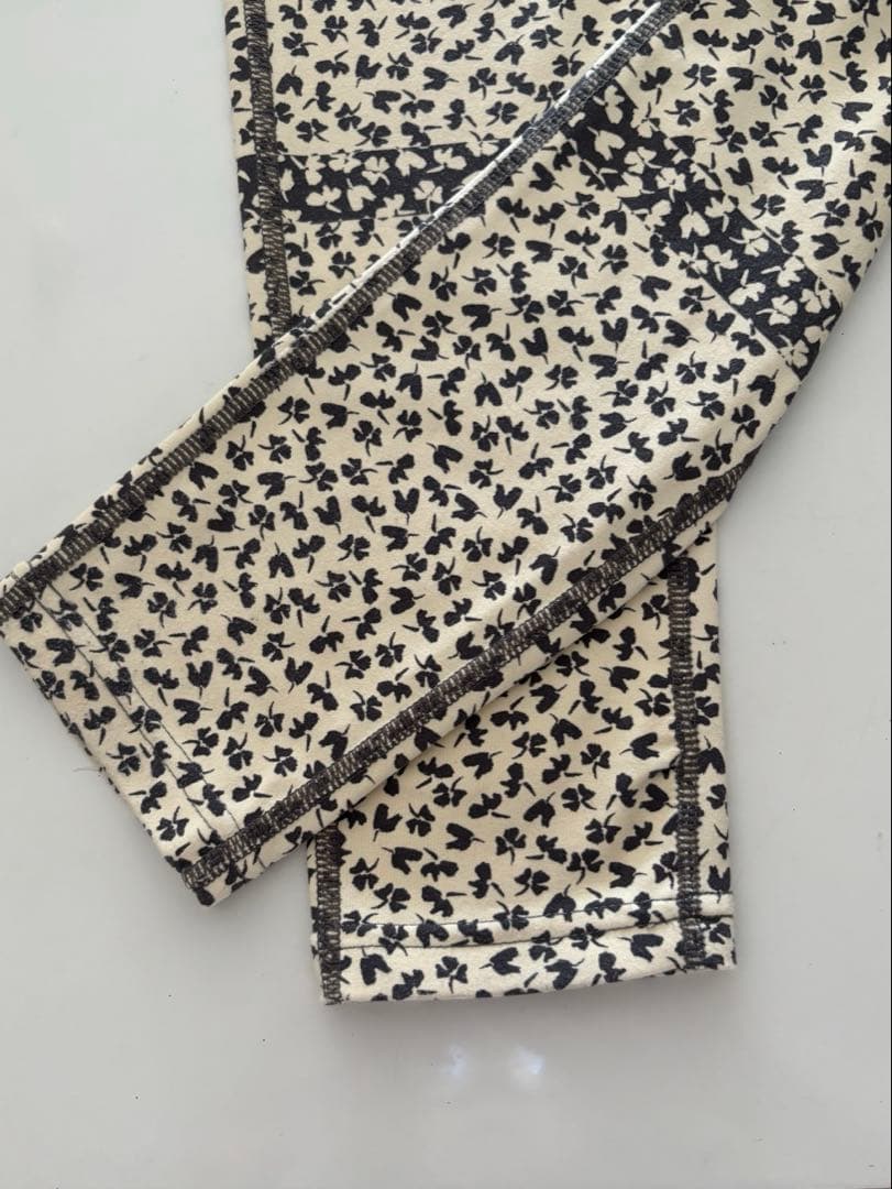 【美品】emmiyoga ヨガウェア　プラトップ　レギンス　上下セット