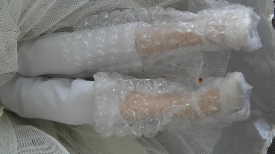 中古…可愛いドレスが豪華＊素敵＊ヒールをはいたお人形❕❕