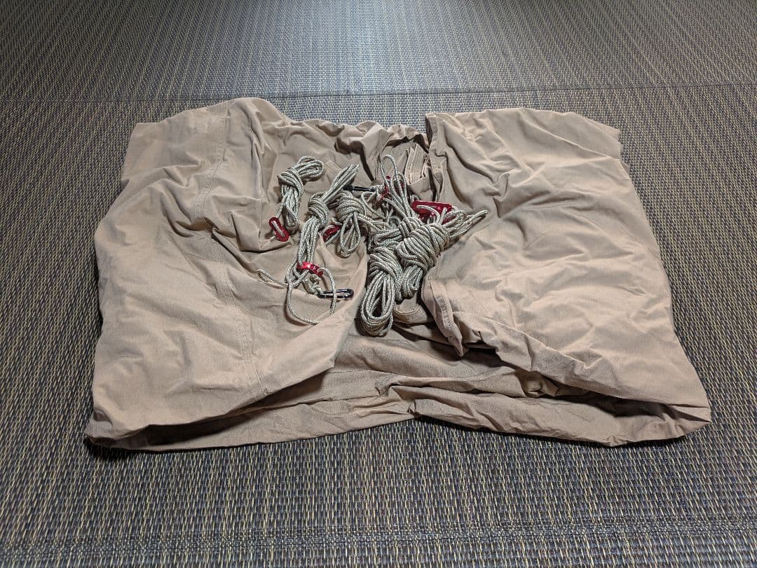 SOOMLOOM ヘキサタープ 4.2m x 4.1m　※延長ベルト付き
