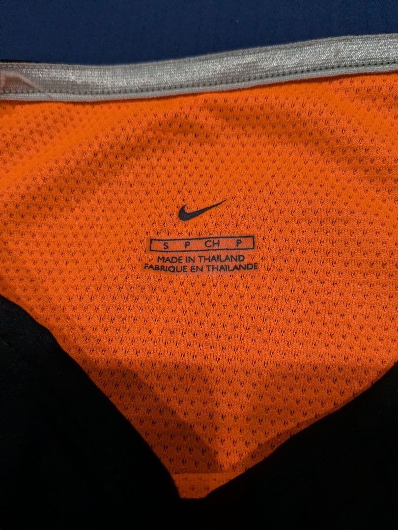 オランダ代表　Nike ノースリーブウェア 黒/オレンジ