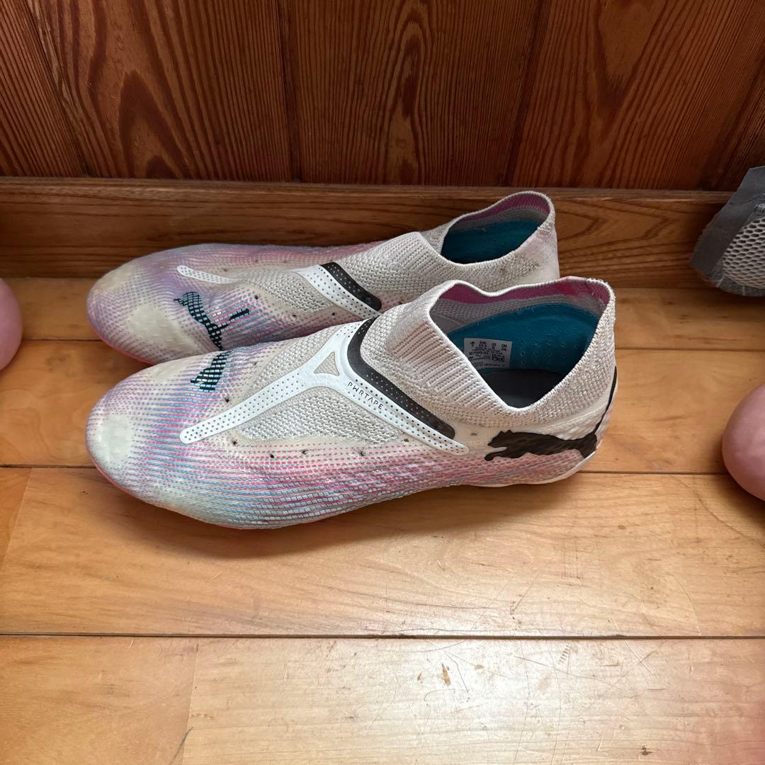 Puma フューチャーサッカーシューズ