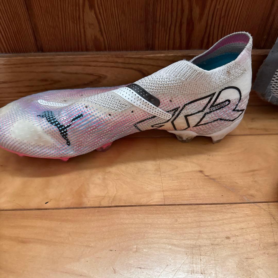 Puma フューチャーサッカーシューズ