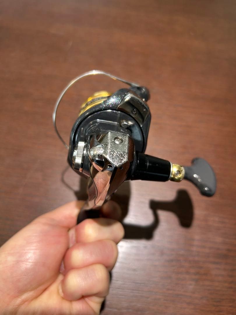 早い者勝ち！シマノ 11 BBX デスピナ　C3000DXG (替えスプール付)