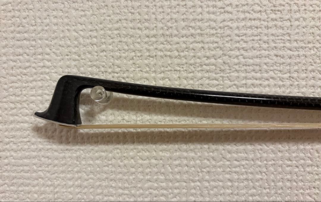 【新品】バイオリン弓 ◉パリジャンアイ 網目調カーボン