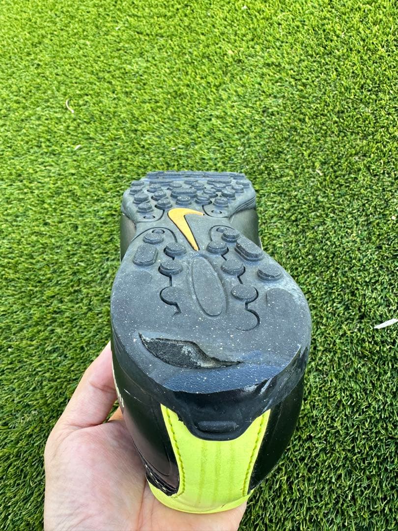 シューズ Nike Tiempo Natural II Volt Leather