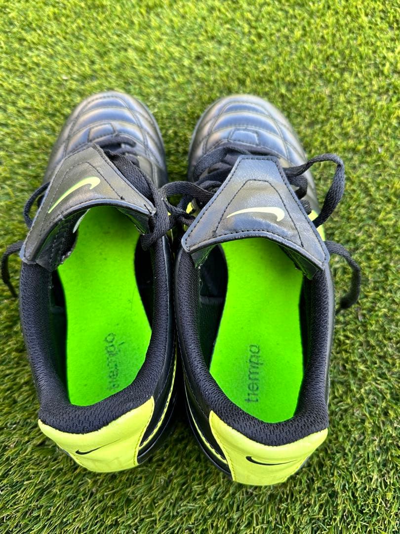 シューズ Nike Tiempo Natural II Volt Leather