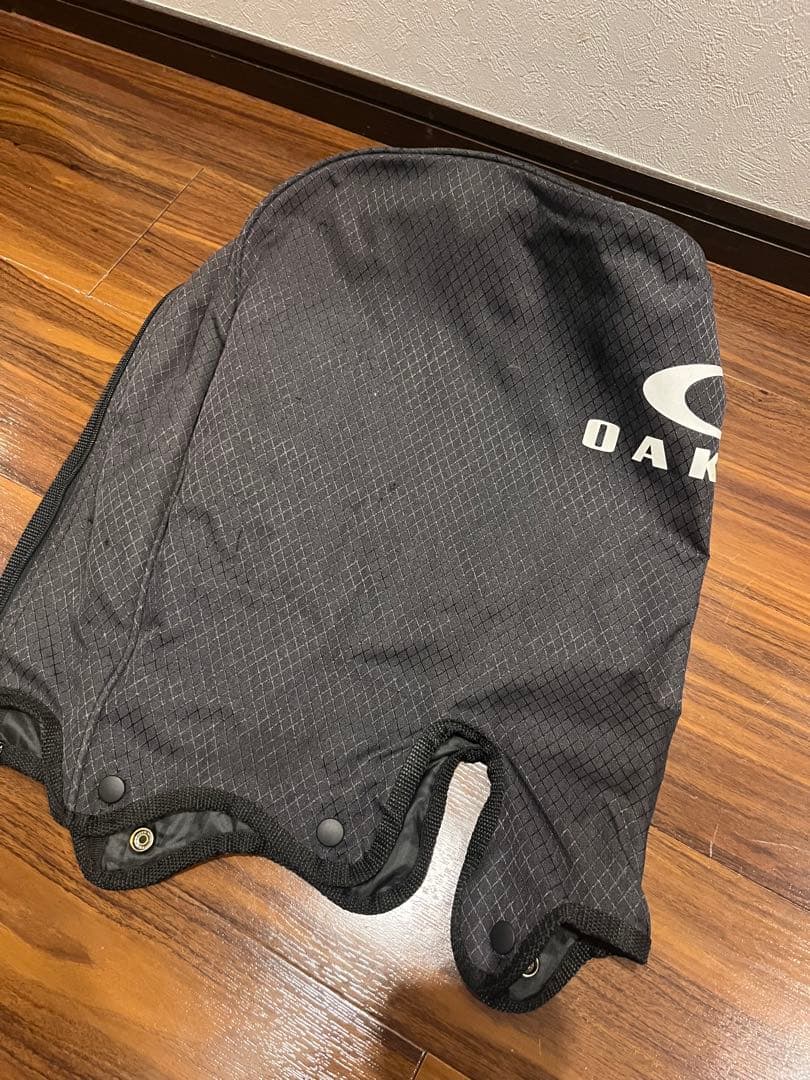 OAKLEY ブラック キャディバッグ