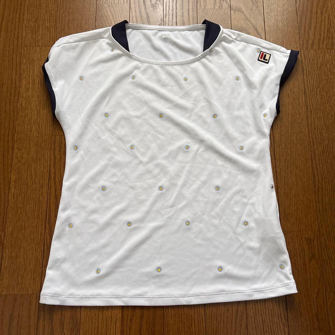 IL 花柄刺繍 Tシャツ スカート セット
