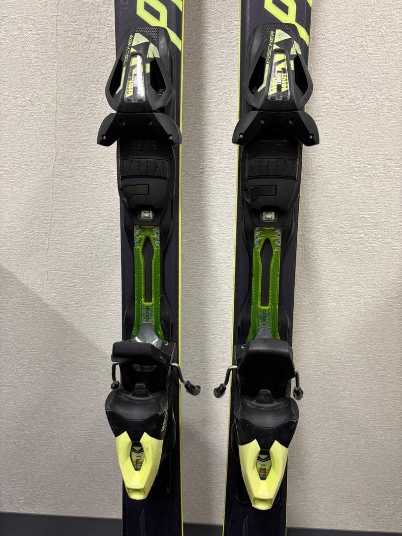 FISCHER PROGRESSOR F17 160cm スキー板 ビンディング
