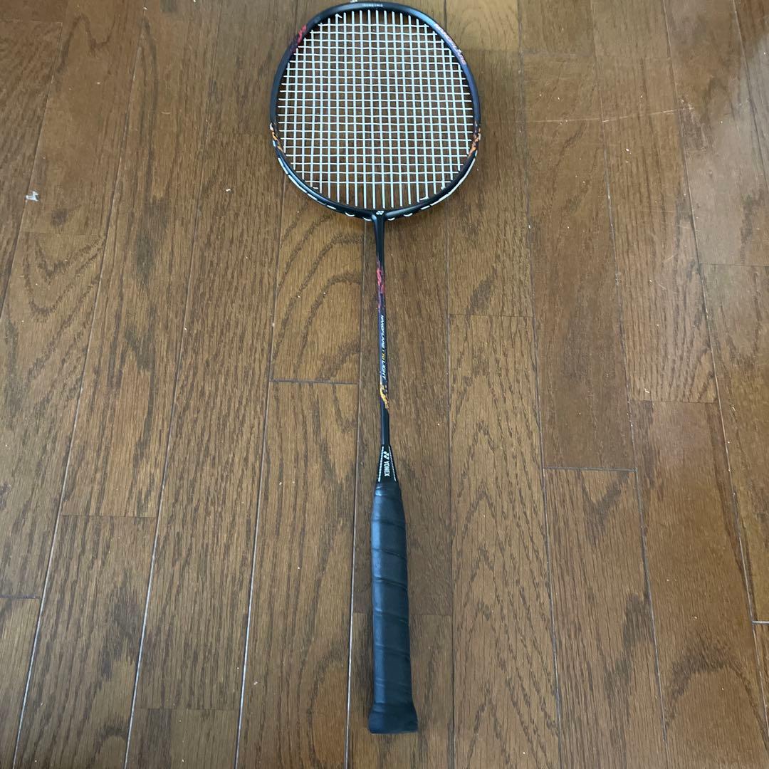 YONEX バドミントンラケット 美品
