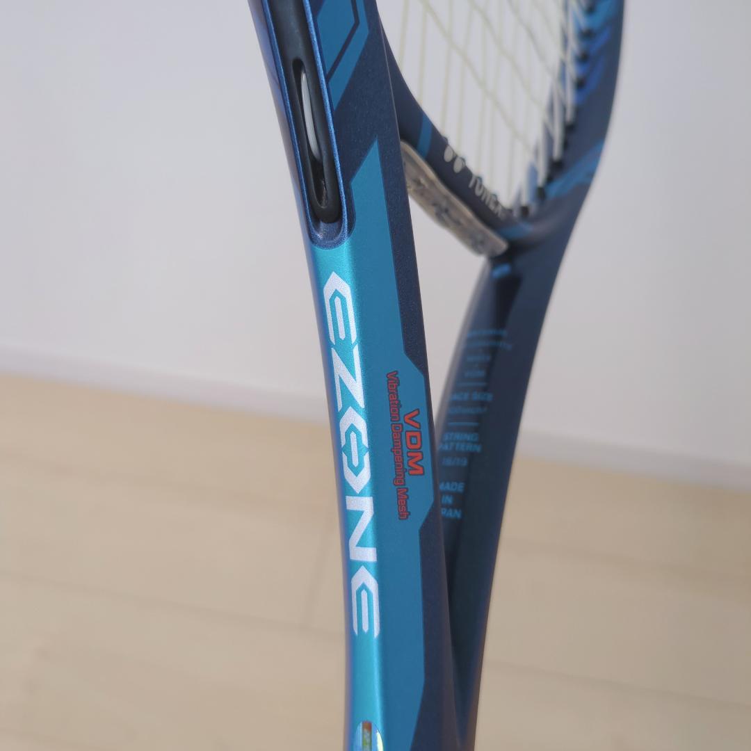 【美品】YONEX EZONE 100L G1 2020 硬式テニスラケット